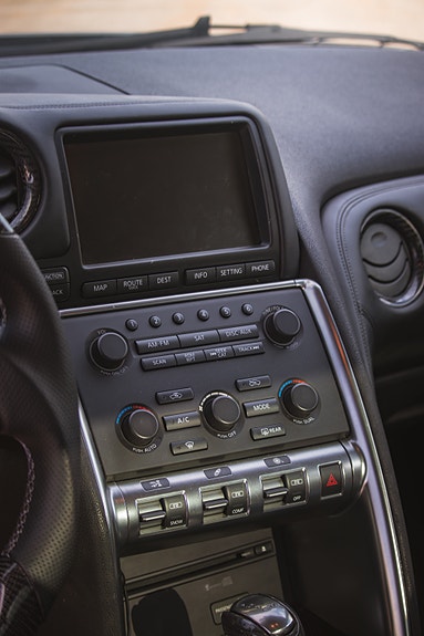 Nissan GT-R 28 of 29