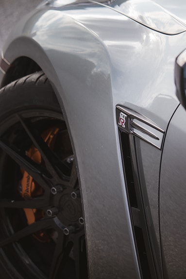 Nissan GT-R 9 of 29