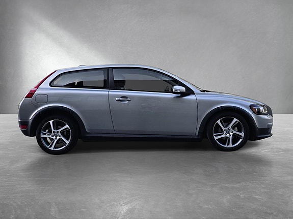 Volvo C30 2 of 18