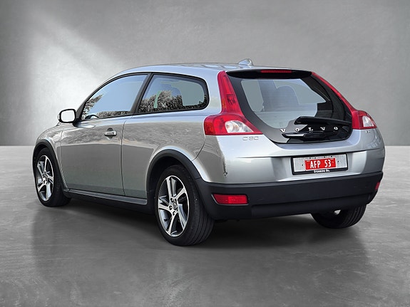 Volvo C30 4 of 18