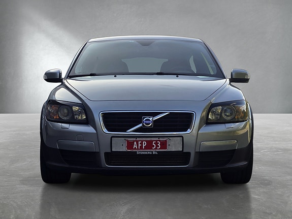 Volvo C30 7 of 18