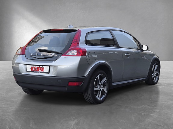 Volvo C30 3 of 18