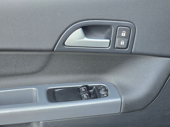 Volvo C30 8 of 18