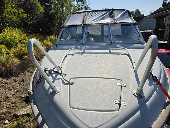 Askeladden 585 Explorer med 115 HK Mercury 2-takt 2005 4 of 27