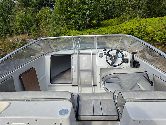 Askeladden 585 Explorer med 115 HK Mercury 2-takt 2005 16 of 27