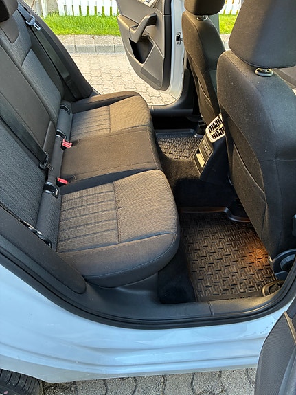 Skoda Octavia 11 of 15