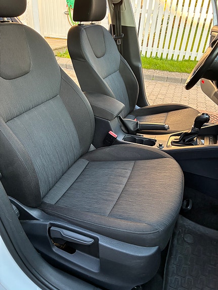 Skoda Octavia 10 of 15