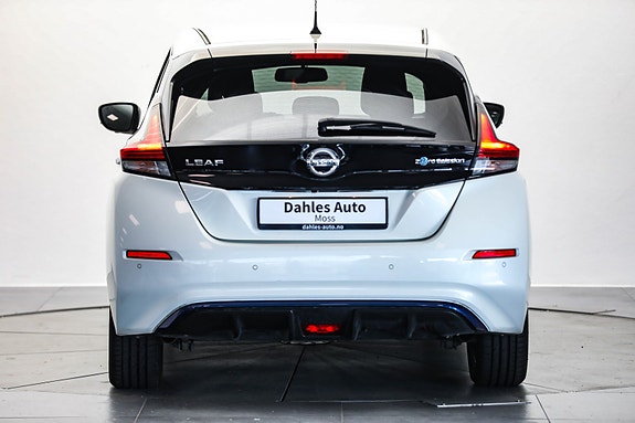 Nissan Leaf 5 of 30