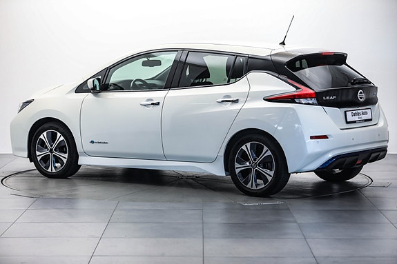 Nissan Leaf 8 of 30