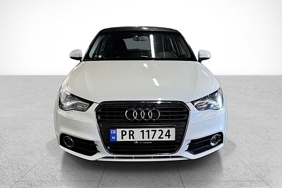 Audi A1 2 of 11