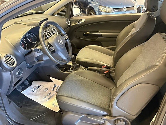 Opel Corsa 16 of 17
