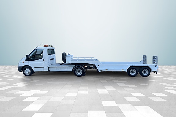 Ford Transit 9 of 24