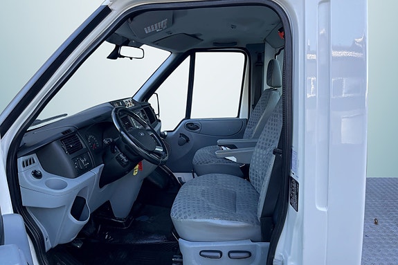Ford Transit 16 of 24