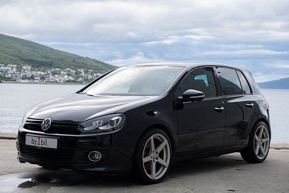 Volkswagen Golf VI 2 of 30