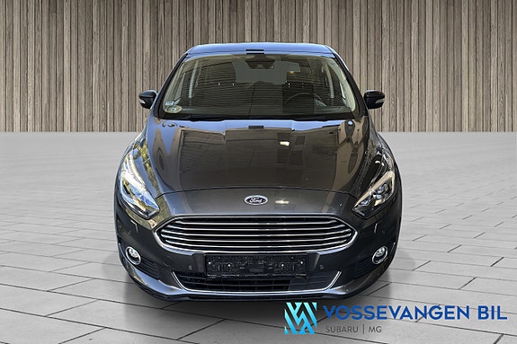 Ford S-MAX 2 of 18