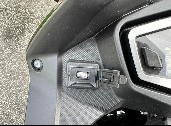 VOGE 300 RR 7 of 7