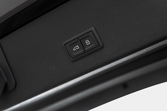 Audi Q8 e-tron 24 of 30