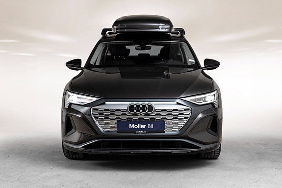 Audi Q8 e-tron 4 of 30