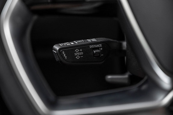 Audi Q8 e-tron 15 of 30