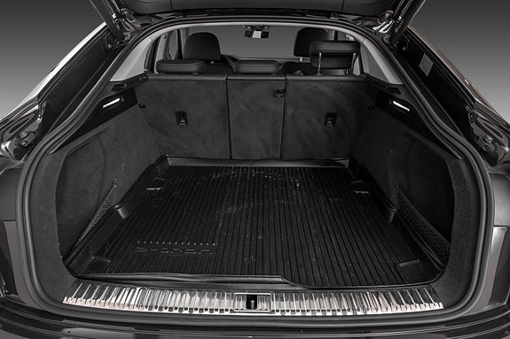 Audi Q8 e-tron 25 of 30
