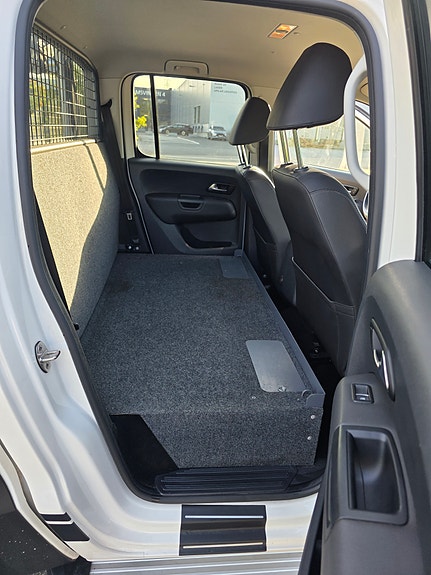 Volkswagen Amarok 9 of 11