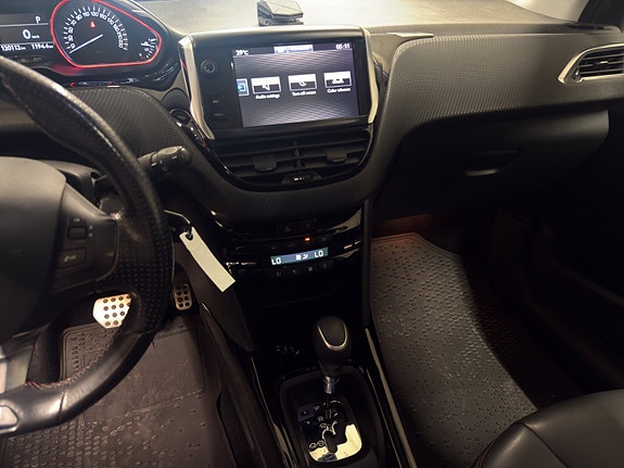 Peugeot 2008 24 of 30
