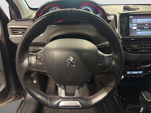 Peugeot 2008 23 of 30