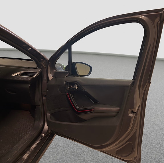 Peugeot 2008 14 of 30