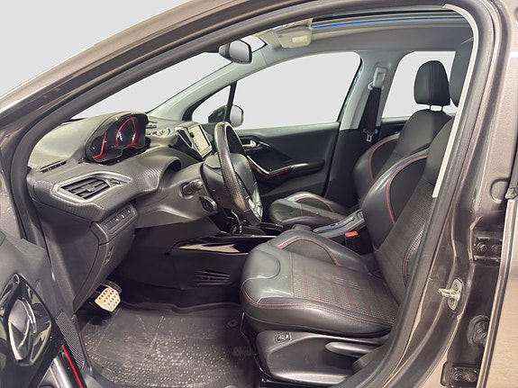 Peugeot 2008 17 of 30