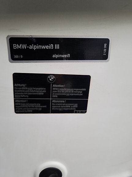 Alpina B10 30 of 30