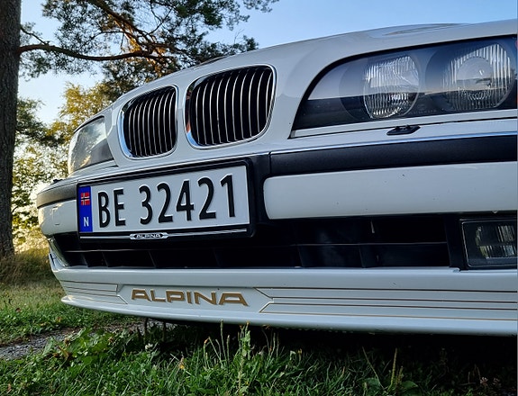 Alpina B10 8 of 30