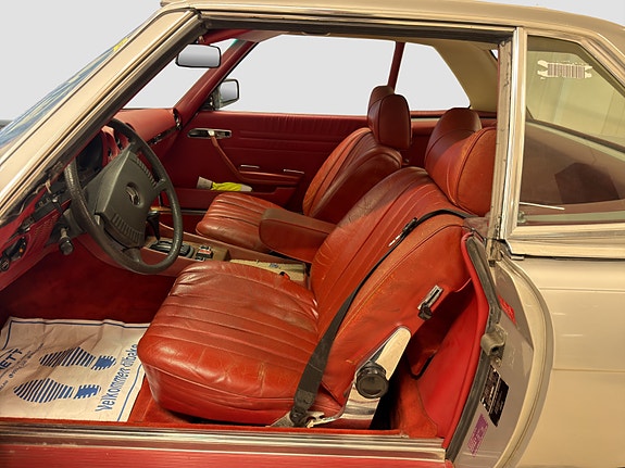 Mercedes-Benz SL 14 of 23