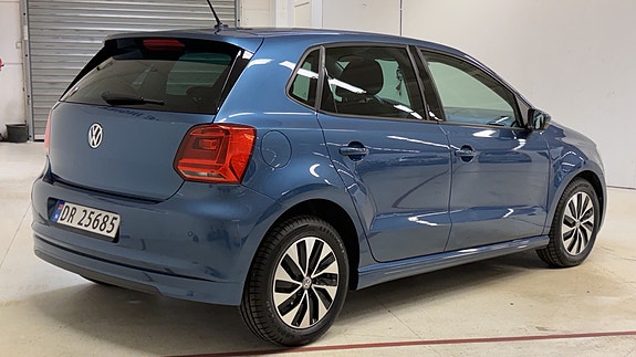 Volkswagen Polo 3 of 17