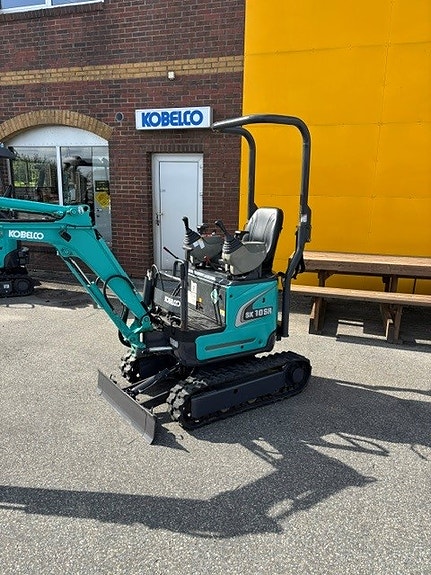 Kobelco SK10SR-2E 3 of 11