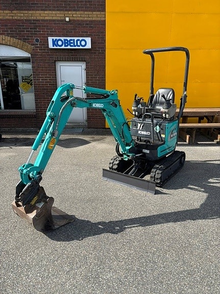 Kobelco SK10SR-2E 2 of 11