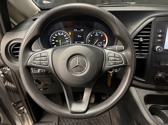 Mercedes-Benz Vito 24 of 30