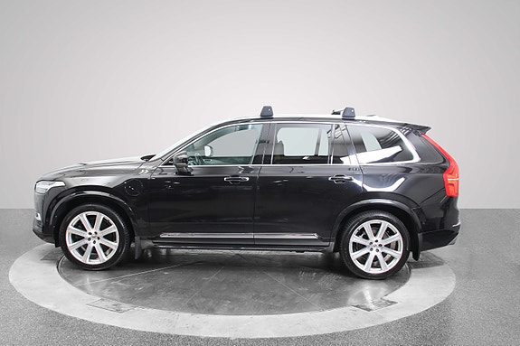 Volvo XC90 8 of 30