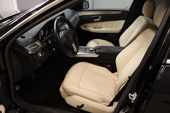 Mercedes-Benz E350 d 4 of 30