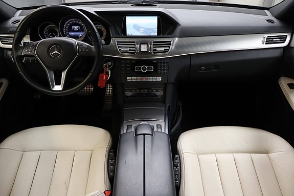 Mercedes-Benz E350 d 3 of 30