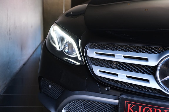 Mercedes-Benz E400 d 7 of 30