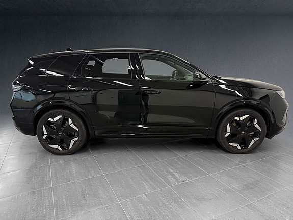 Opel Grandland-e 4 of 29