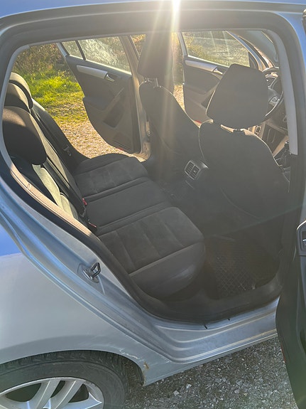 Volkswagen Golf VI 7 of 9