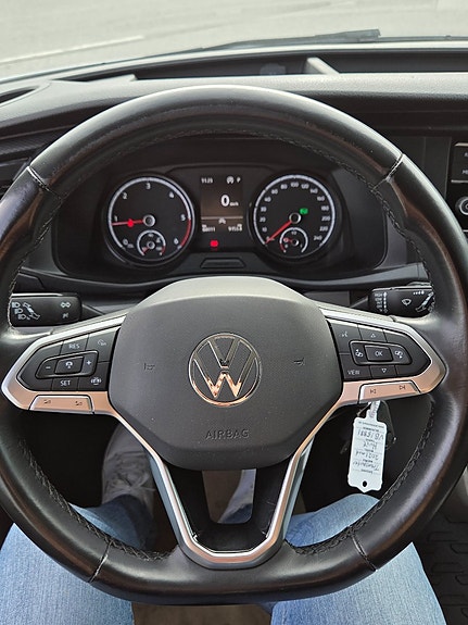 Volkswagen Transporter 11 of 13