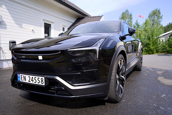 Polestar 3 4 of 10