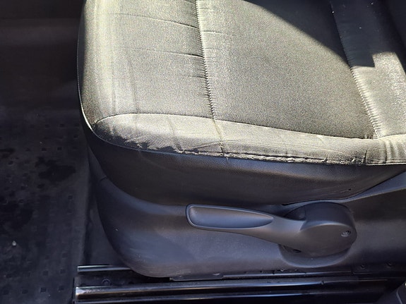 Volkswagen Caddy 18 of 20