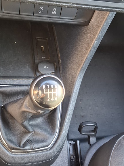 Volkswagen Caddy 9 of 20