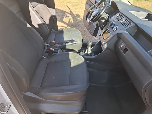 Volkswagen Caddy 20 of 20