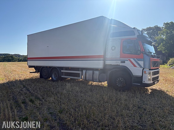 Volvo FM9 18 of 30