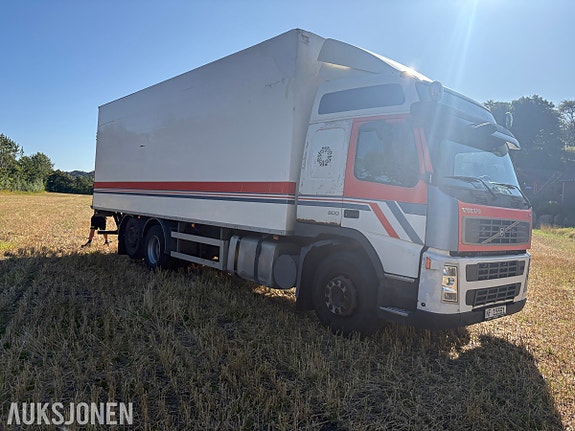 Volvo FM9 19 of 30