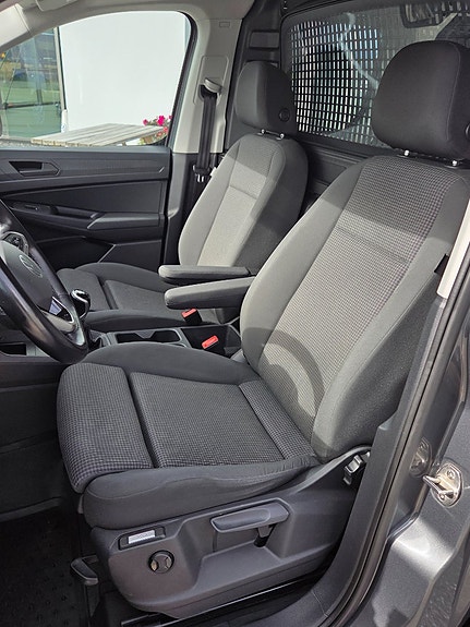 Volkswagen Caddy 8 of 11